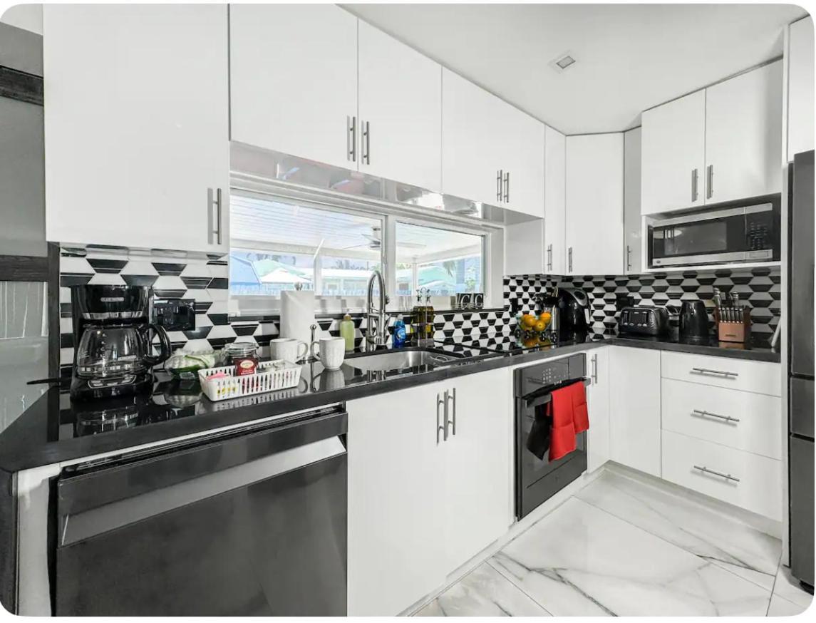 Lighthouse Point Amazing Home W Heated Pool 8 Mins To The Beach מראה חיצוני תמונה