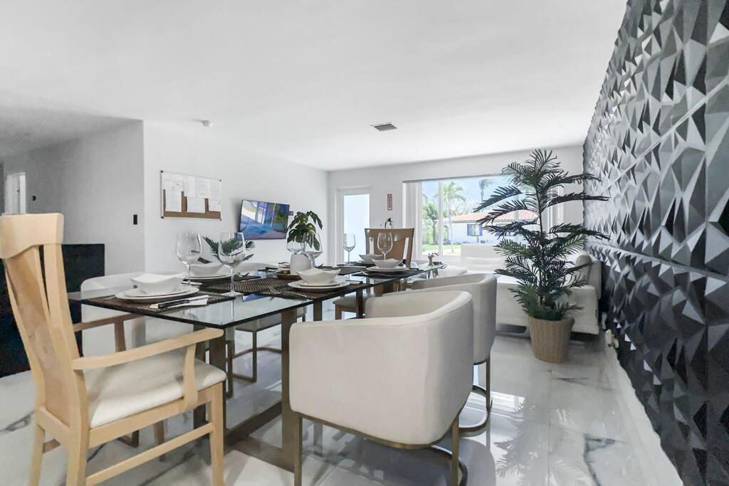 Lighthouse Point Amazing Home W Heated Pool 8 Mins To The Beach מראה חיצוני תמונה